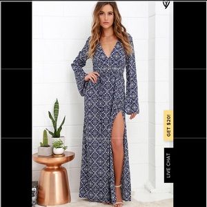 Lulu’s mandala daydream blue print maxi dress